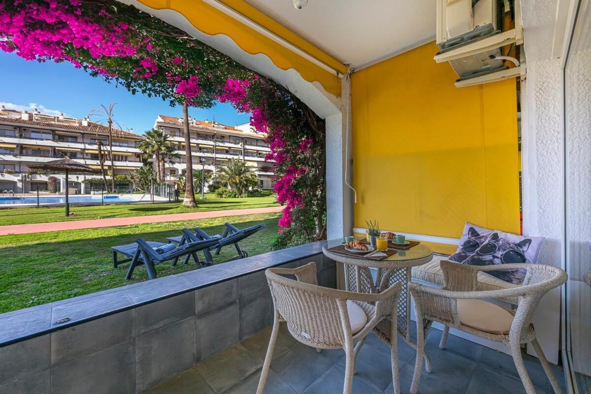 Golden Mile Getaway, Garden View, Pool & Comfort Марбеля Екстериор снимка